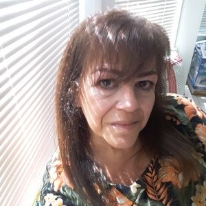 Meet your Posher, Eileen Levin Brydebell!